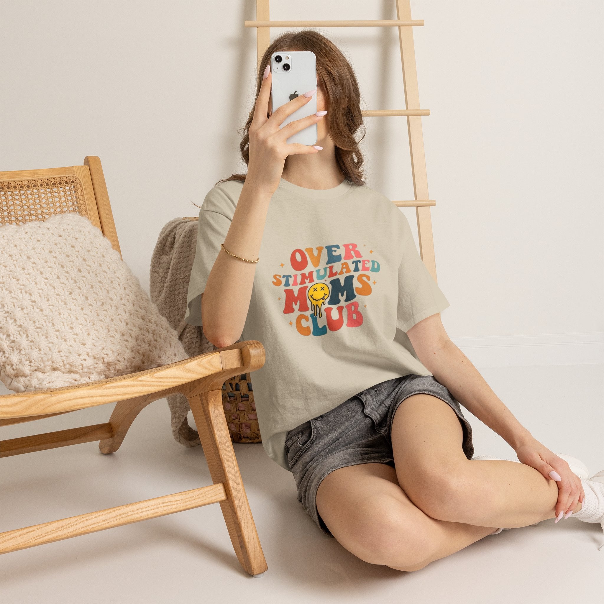 Women's Tee — Feminine Graphic T-Shirt