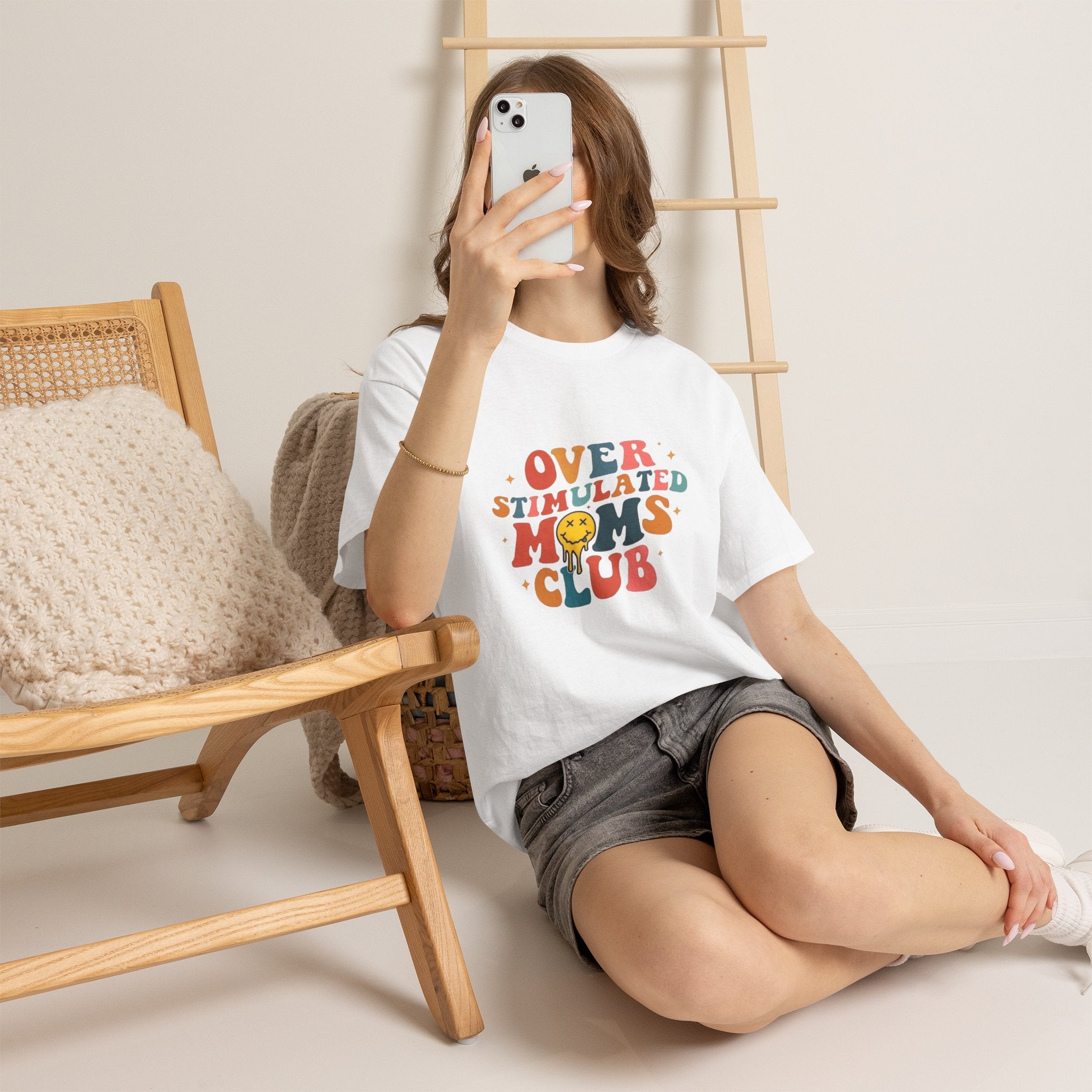 Women's Tee — Feminine Graphic T-Shirt
