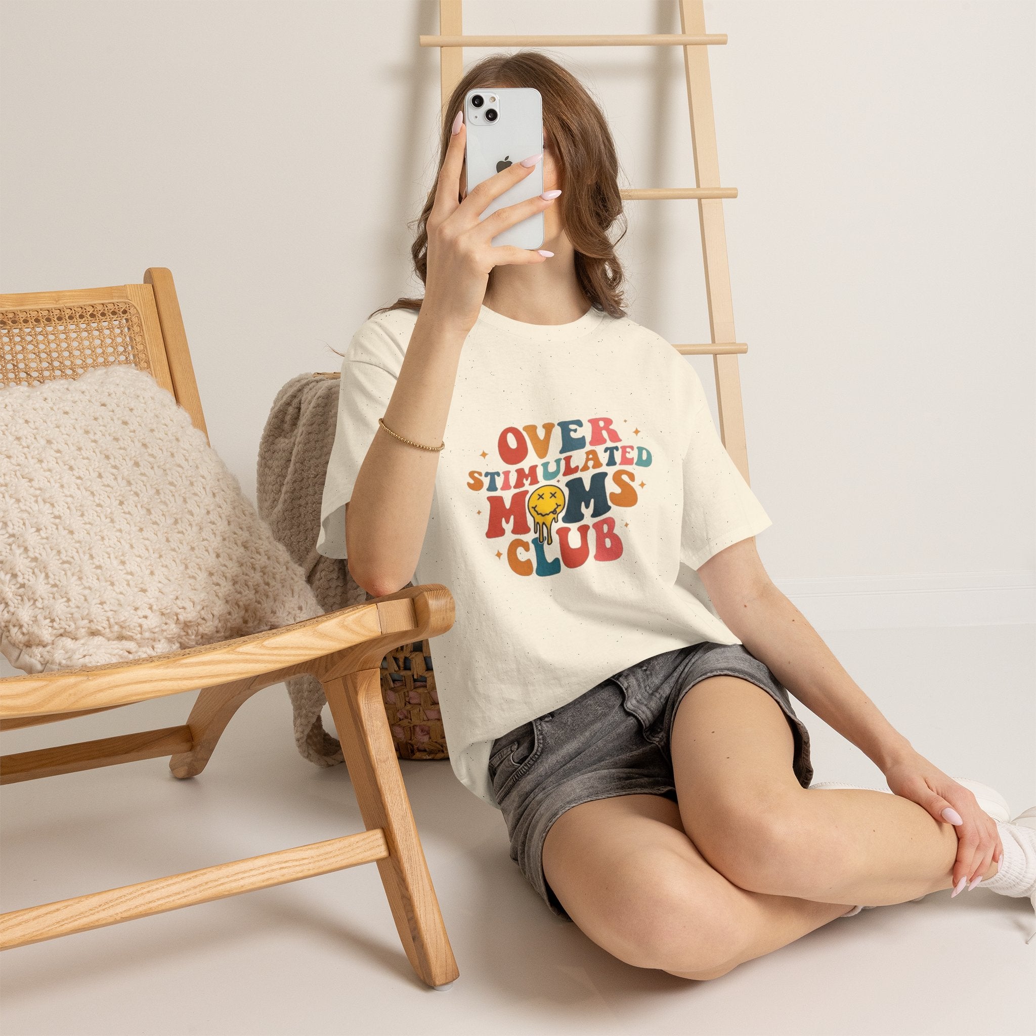 Women's Tee — Feminine Graphic T-Shirt