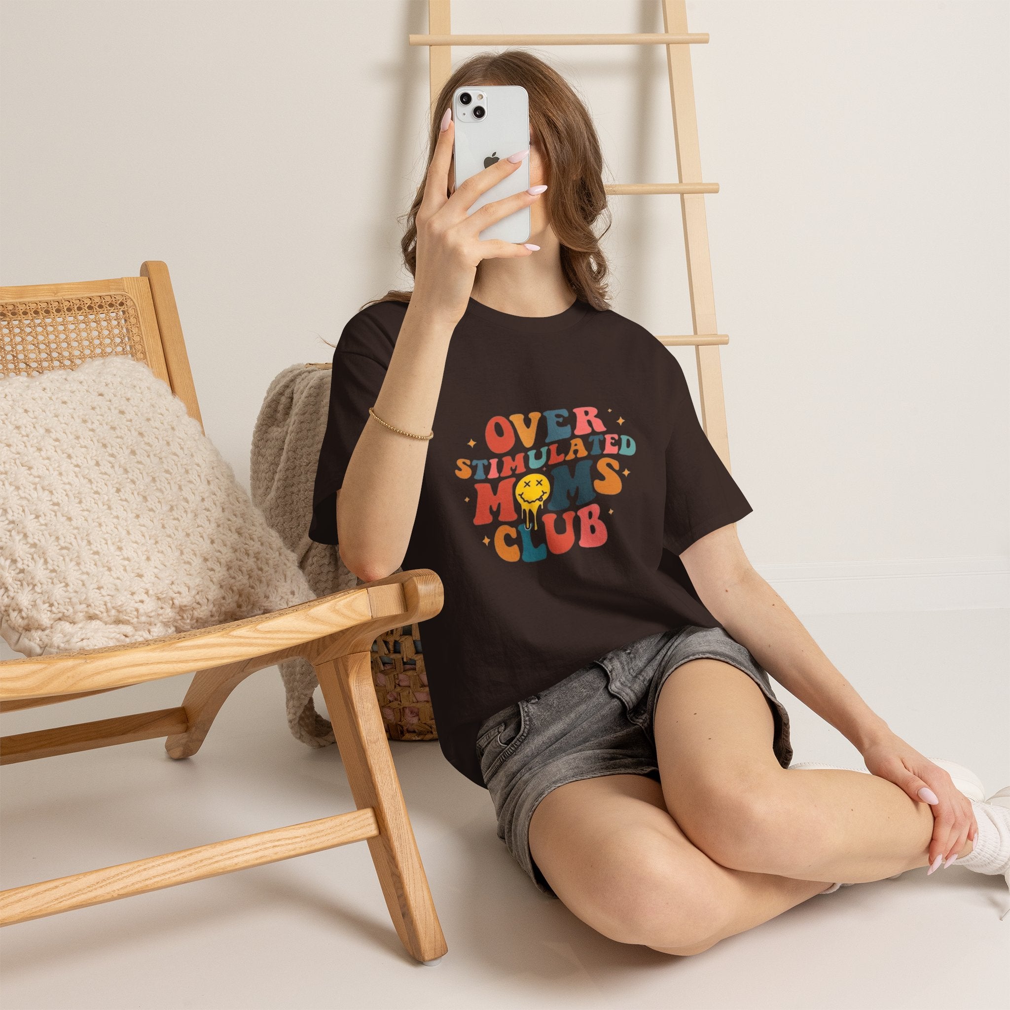 Women's Tee — Feminine Graphic T-Shirt